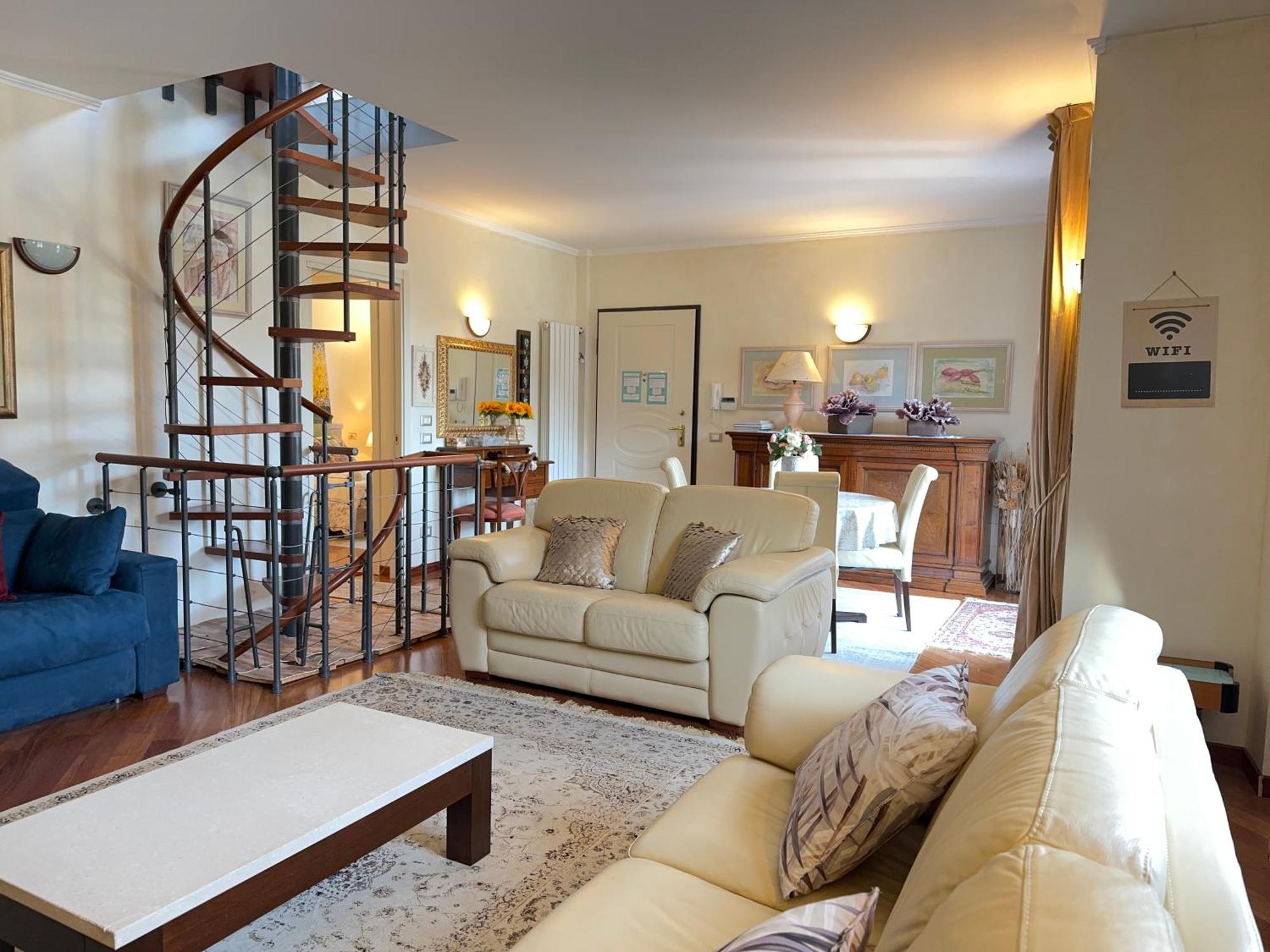 Casa Perfetta Per Grandi Famiglie, Con Jacuzzi Villa Bevera  ภายนอก รูปภาพ