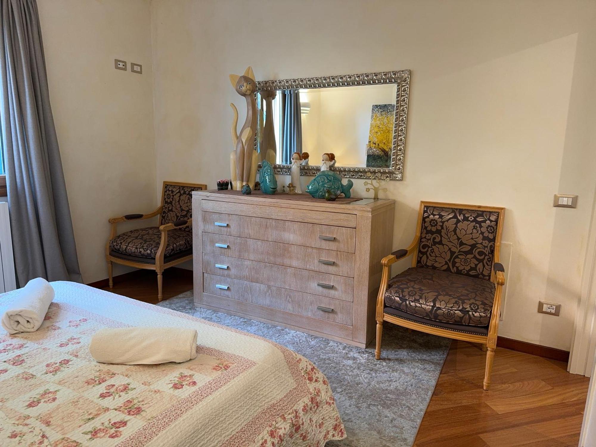 Casa Perfetta Per Grandi Famiglie, Con Jacuzzi Villa Bevera  ภายนอก รูปภาพ