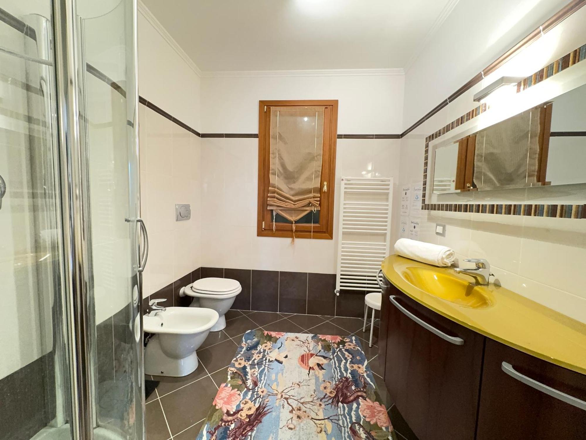 Casa Perfetta Per Grandi Famiglie, Con Jacuzzi Villa Bevera  ภายนอก รูปภาพ
